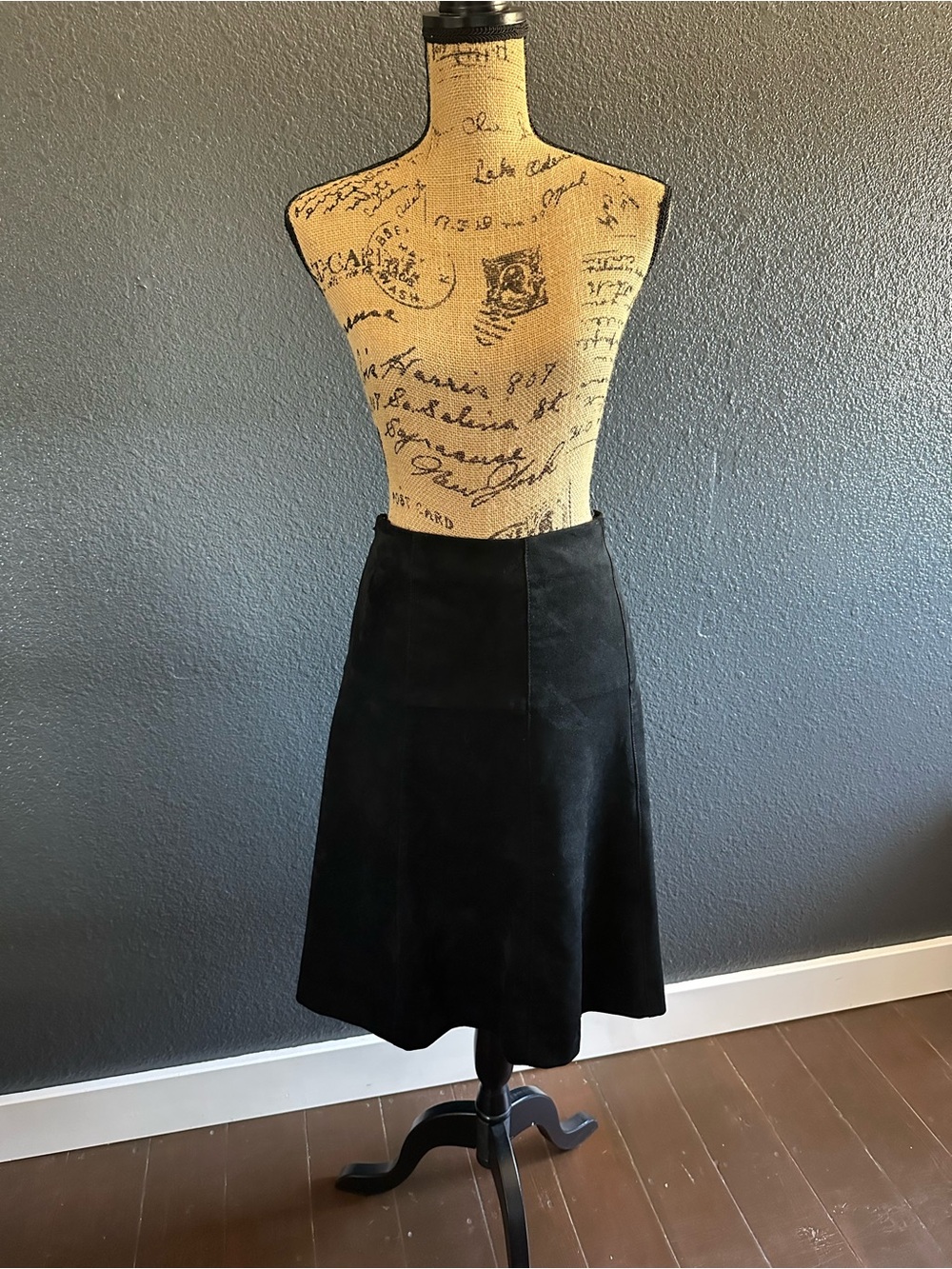 Talbots Black Faux Suede A-Line Skirt Size 12 NWT Fully Lined Classic